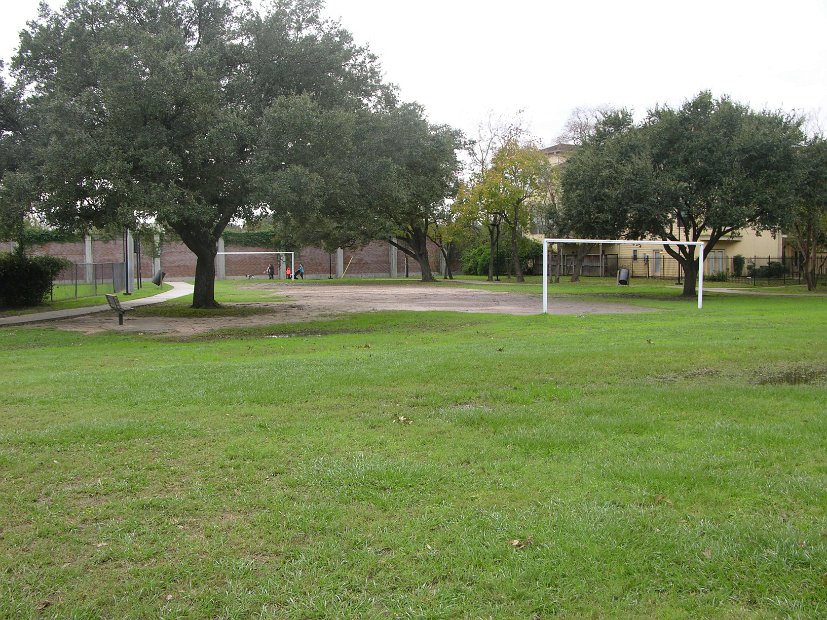 Ervan Chew Park 4502 Dunlavy St, Houston, TX 77006 (27)